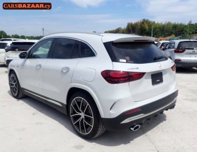 Mercedes-Benz GLA35 AMG Line - photo 2