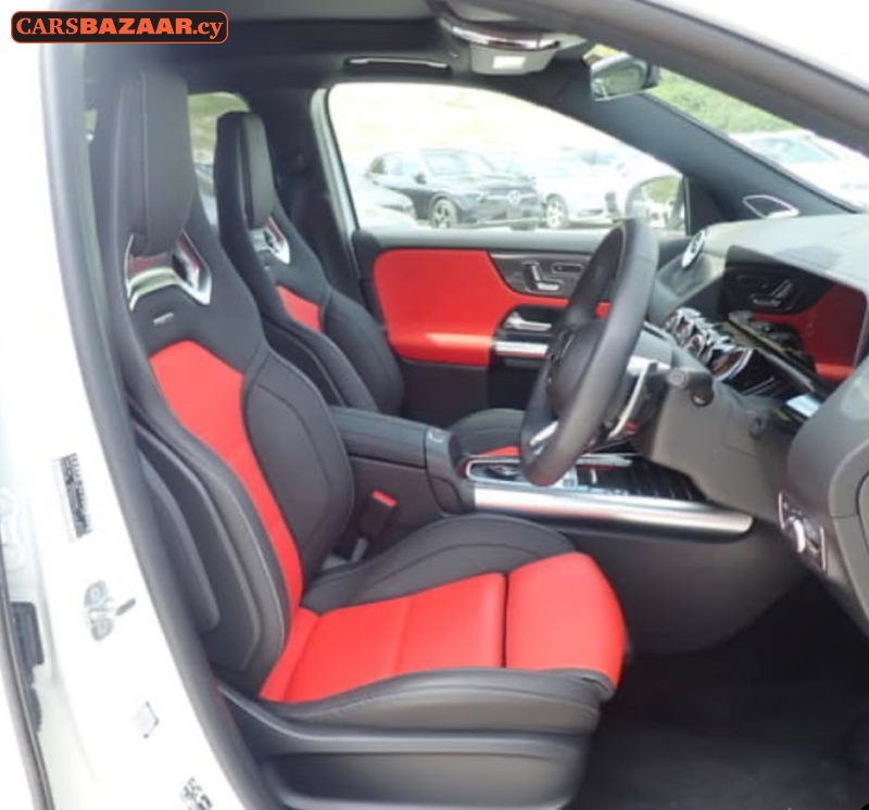 Mercedes-Benz GLA35 AMG Line - photo 3