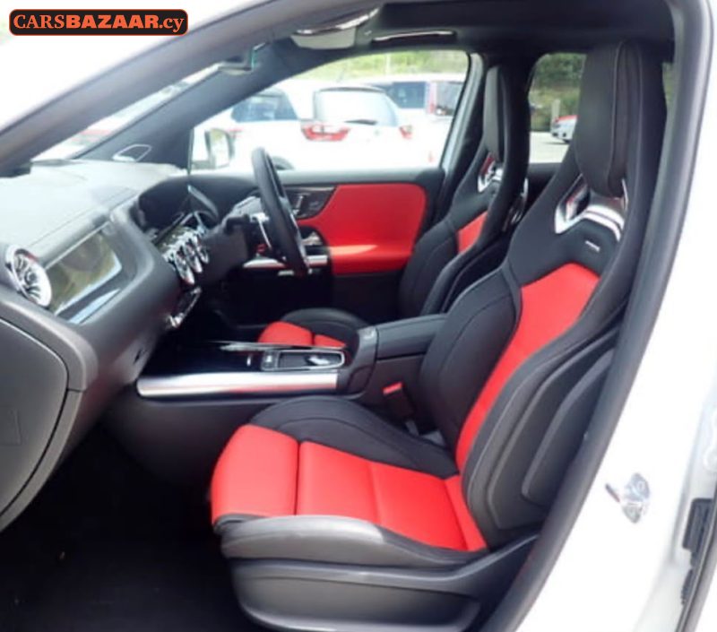 Mercedes-Benz GLA35 AMG Line - photo 4
