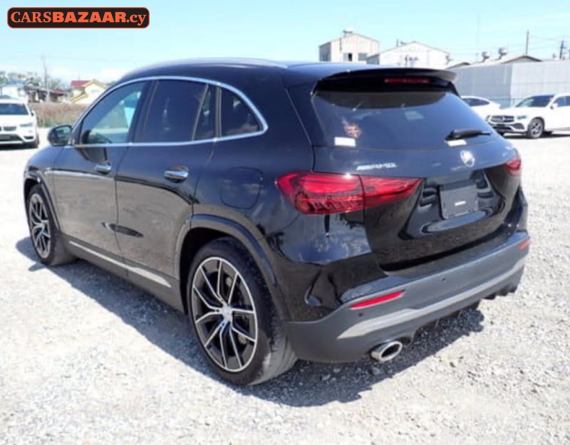Mercedes-Benz GLA35 AMG Line - photo 3