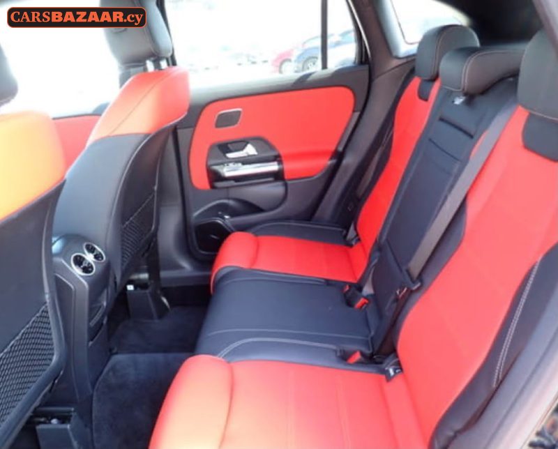 Mercedes-Benz GLA35 AMG Line - photo 7