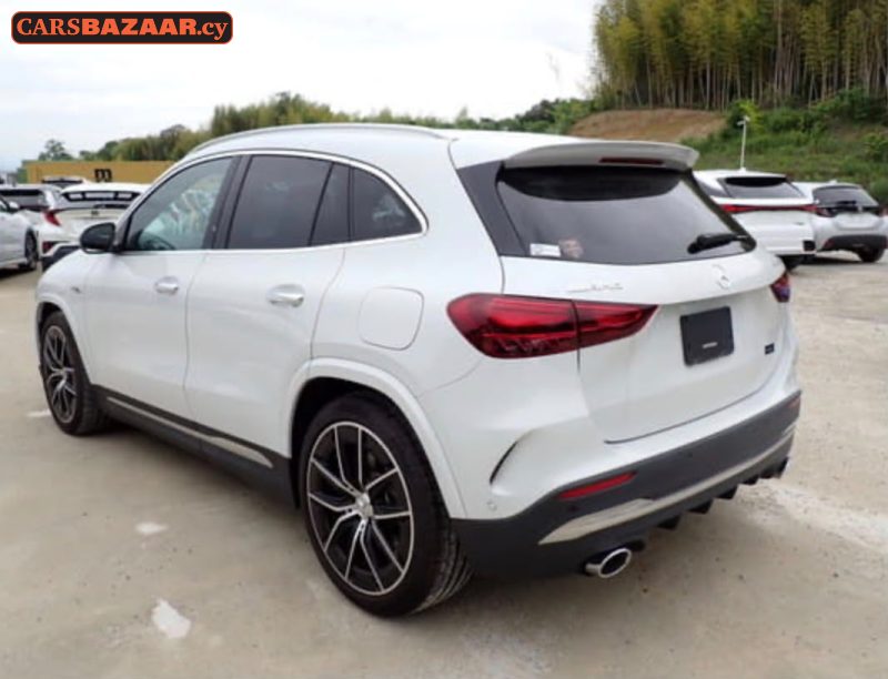 Mercedes-Benz GLA35 AMG Line - photo 2