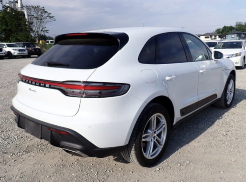 Porsche MACAN - photo 4