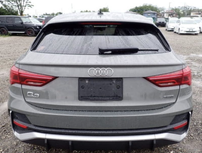 Audi Q3 Sportback 35TDI Quattro S Line - photo 3