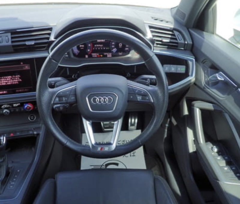 Audi Q3 Sportback 35TDI Quattro S Line - photo 9