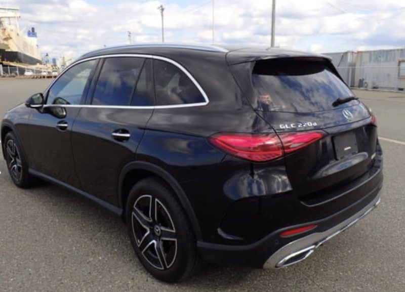 Mercedes-Benz GLC220d AMG Line - photo 2