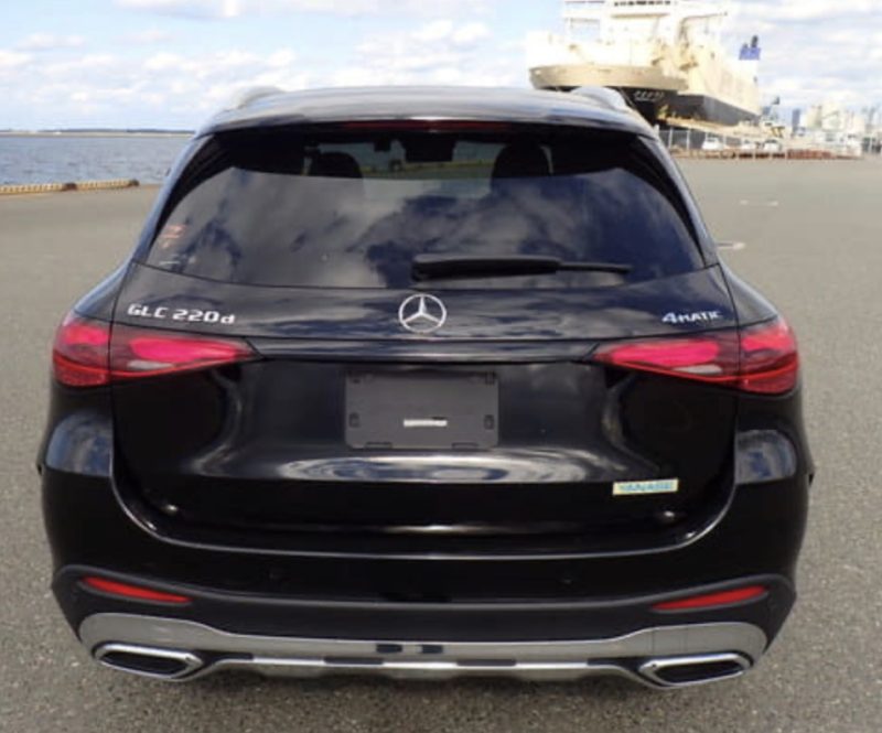 Mercedes-Benz GLC220d AMG Line - photo 4