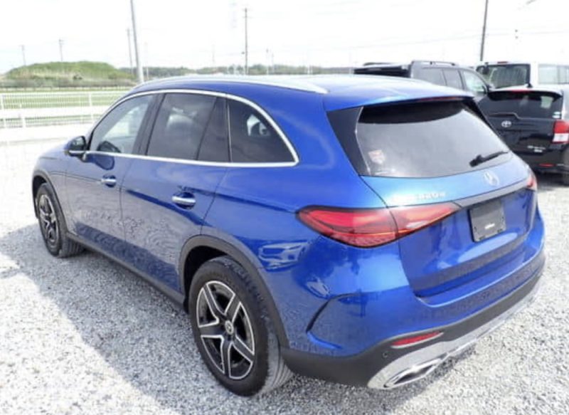 Mercedes-Benz GLC220d AMG Line - photo 2