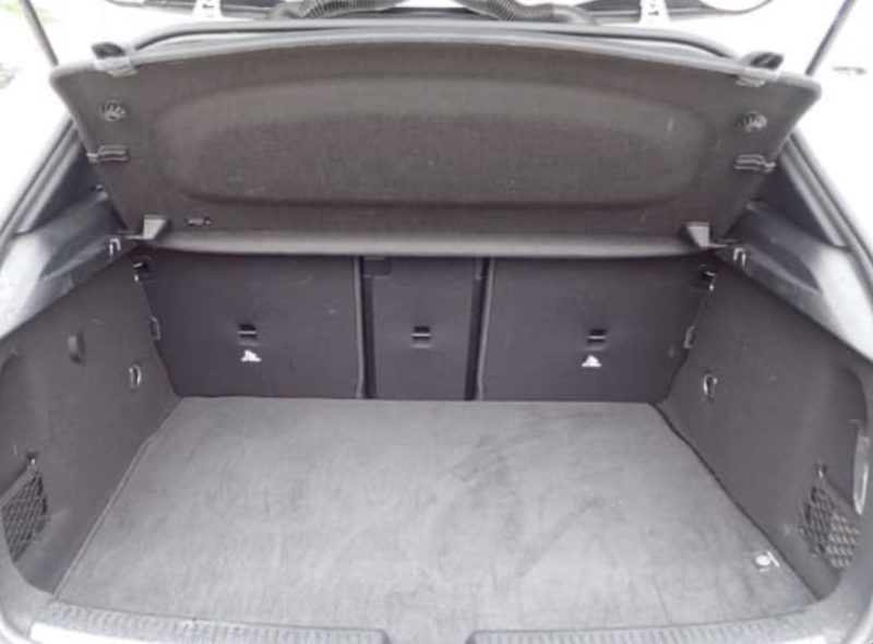 Mercedes-Benz A200d AMG Line - photo 7