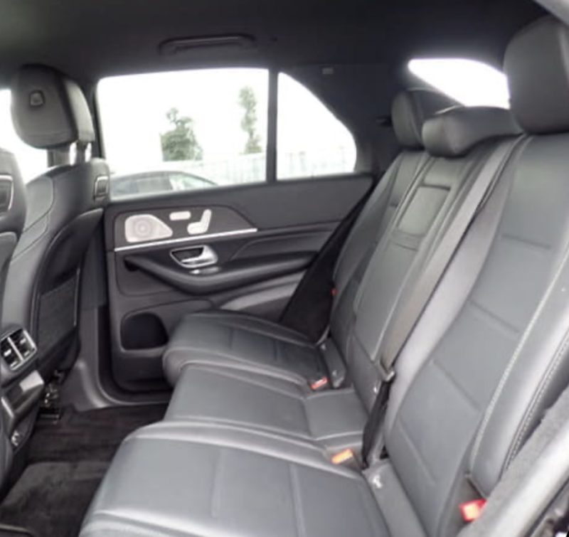 Mercedes-Benz GLE 400d AMG Line - photo 8