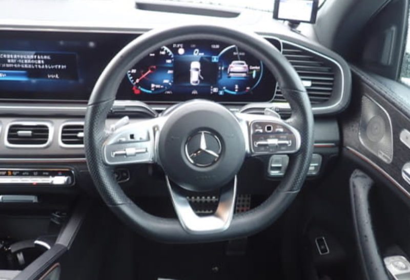 Mercedes-Benz GLE 400d AMG Line - photo 10