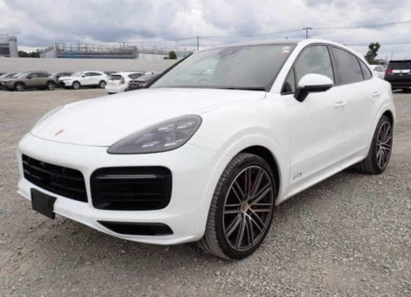 Porsche Cayenne GTS  - photo 4