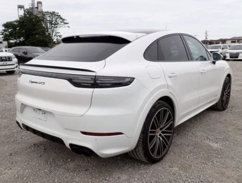 Porsche Cayenne GTS  - photo 6