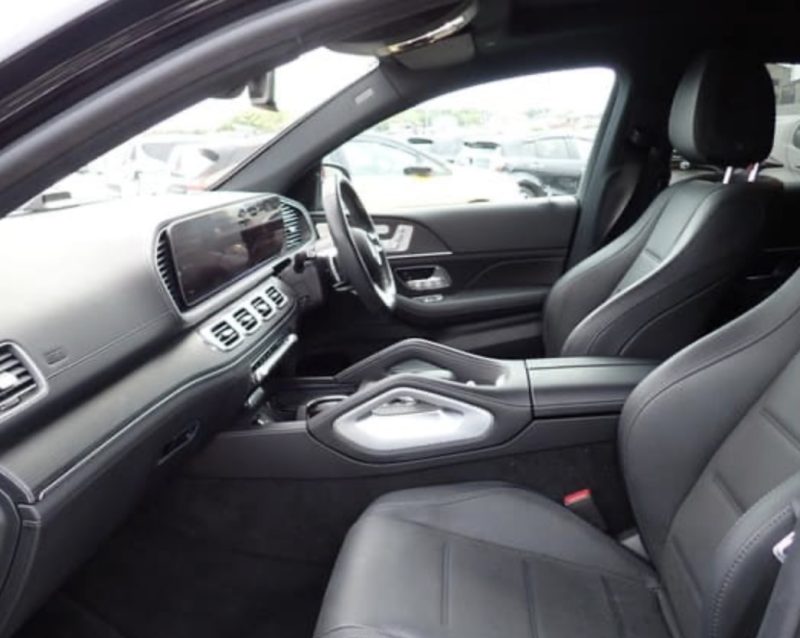 Mercedes-Benz GLE 450d AMG Line	 - photo 9