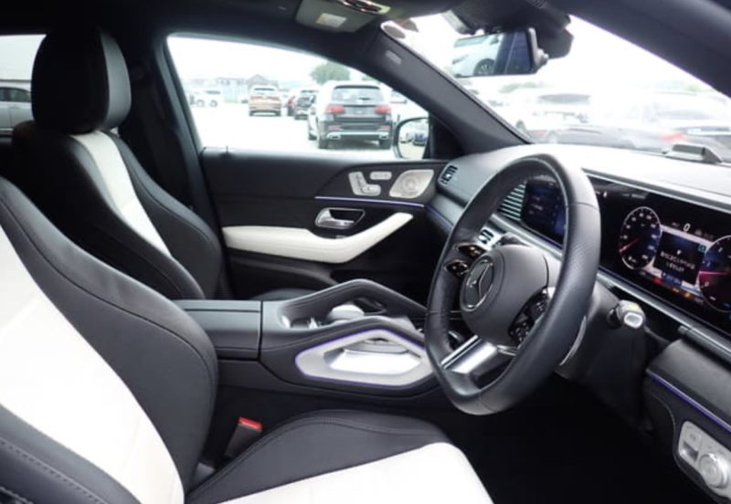 Mercedes-Benz GLE 450d AMG Line	 - photo 7