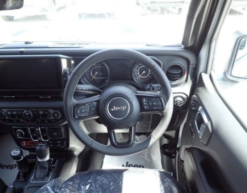 Jeep Wrangler Rubicon  - photo 10