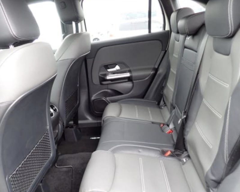 Mercedes-Benz GLA45S AMG Line - photo 8
