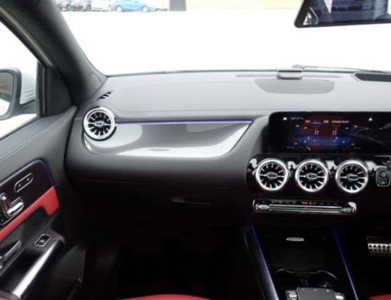 Mercedes-Benz GLA45S AMG Line - photo 10