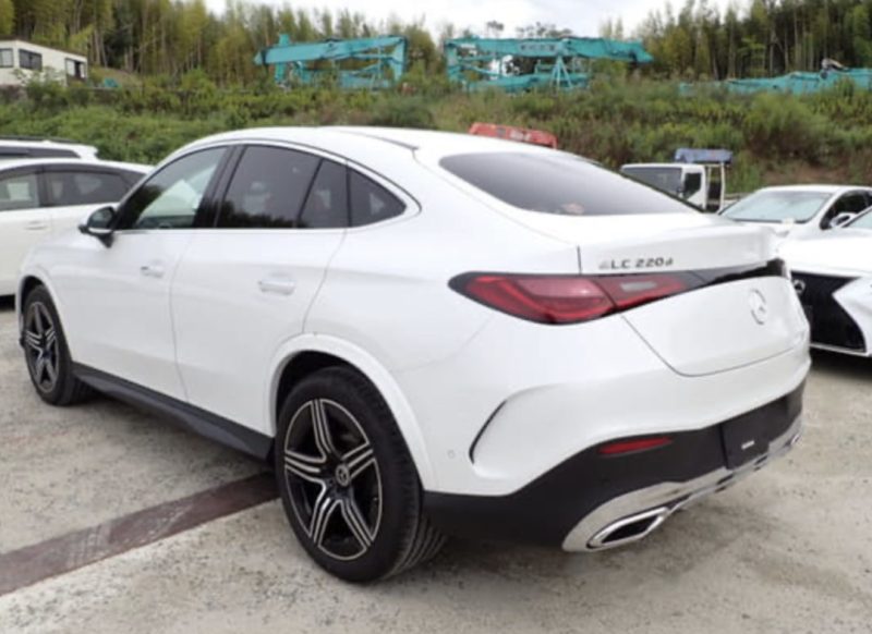 Mercedes-Benz GLC220d AMG Line - photo 2