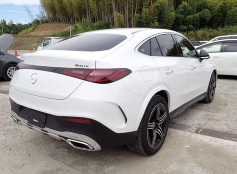Mercedes-Benz GLC220d AMG Line - photo 4