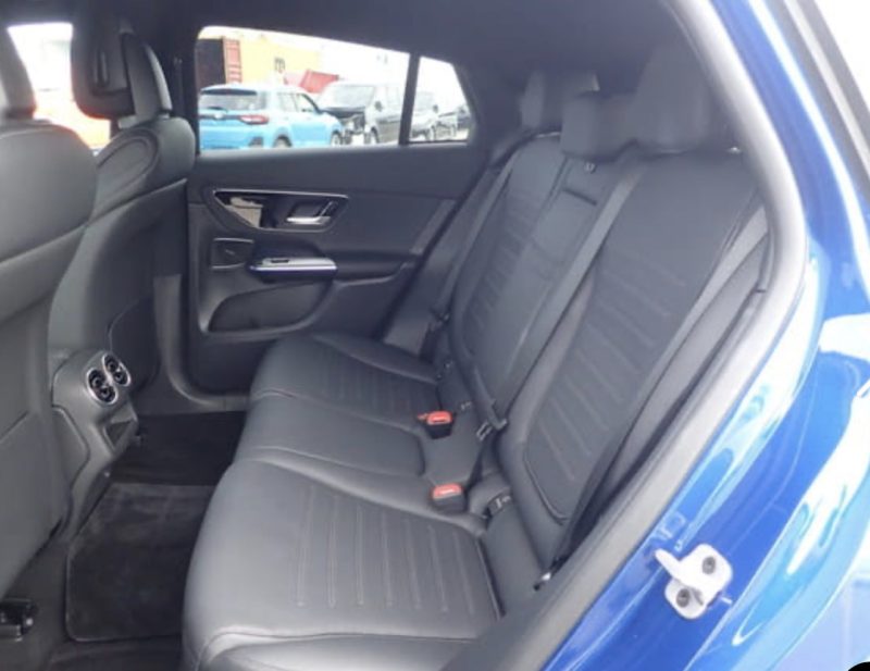 Mercedes-Benz GLC200 AMG Line	 - photo 9