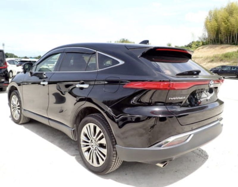 Toyota Harrier - photo 2