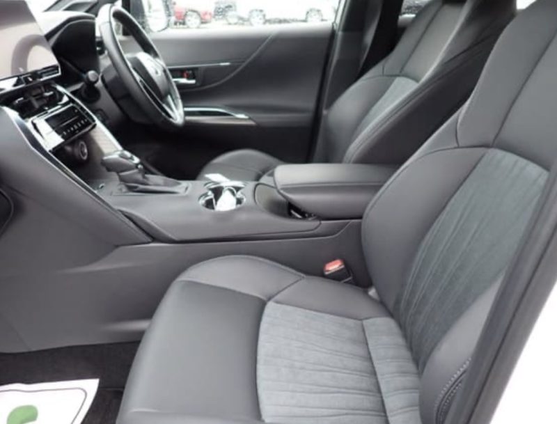 Toyota Harrier - photo 6