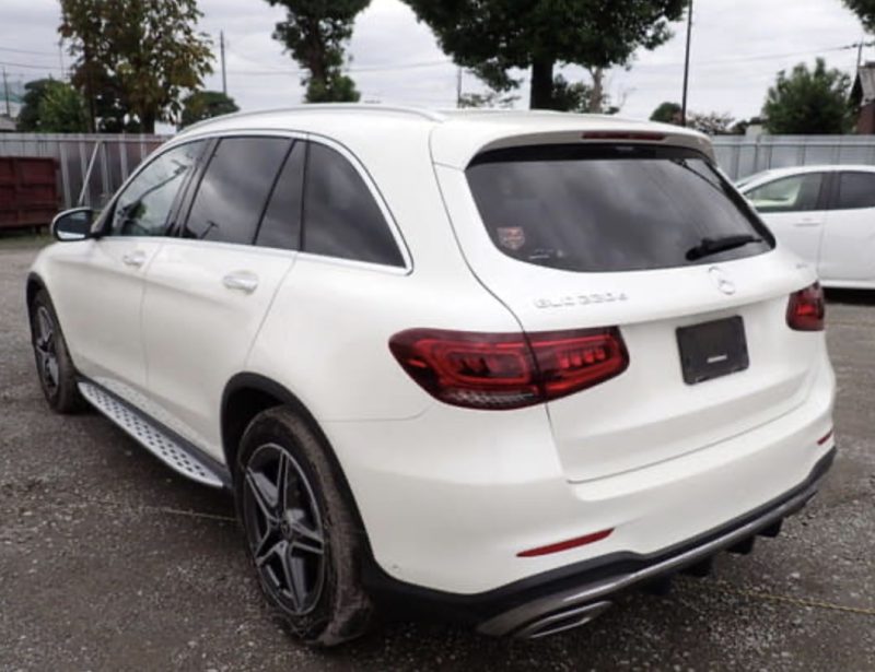 Mercedes-Benz GLC220d AMG Line - photo 2
