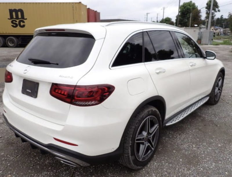 Mercedes-Benz GLC220d AMG Line - photo 4