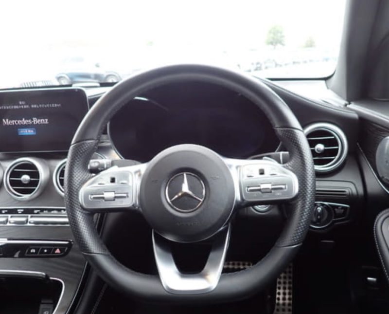 Mercedes-Benz GLC220d AMG Line - photo 8
