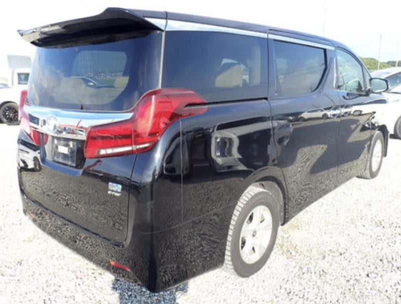 Toyota Alphard  - photo 3