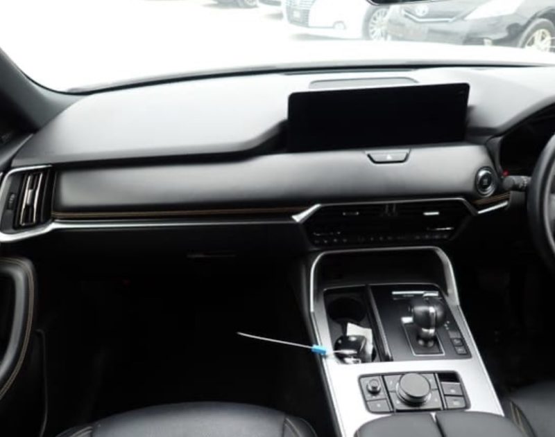 Mazda CX-60 - photo 10