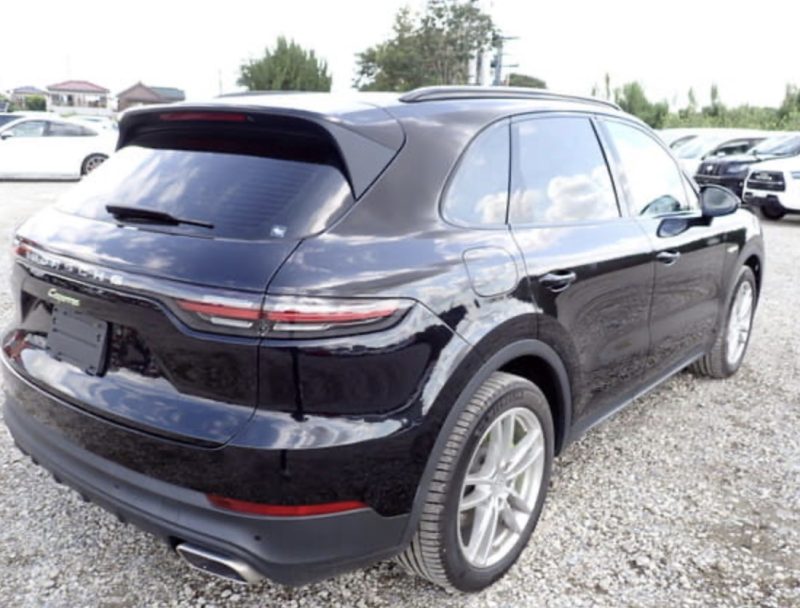 Porsche Cayenne  - photo 4