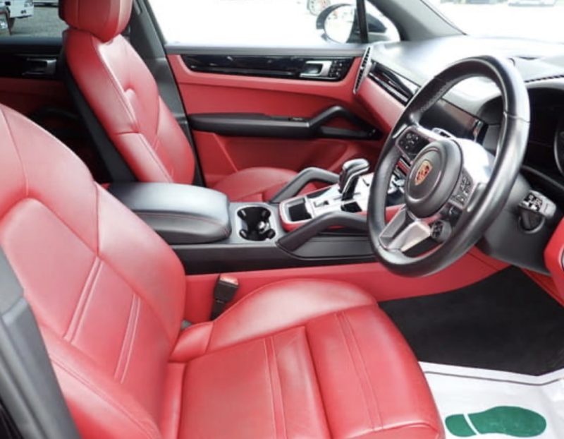 Porsche Cayenne  - photo 5