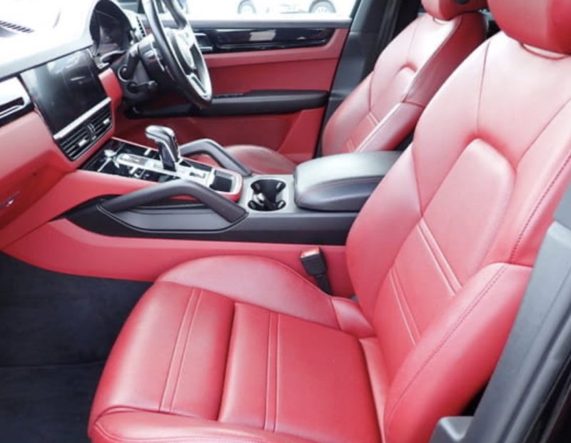 Porsche Cayenne  - photo 6