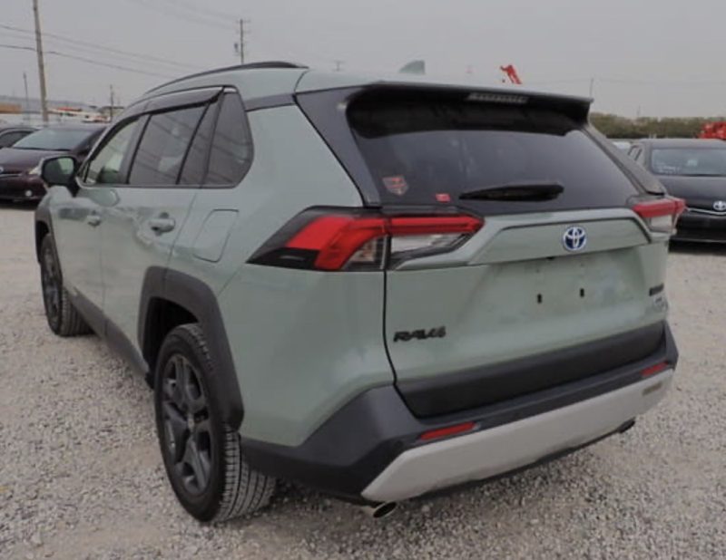 Toyota RAV4 Adventure  - photo 2