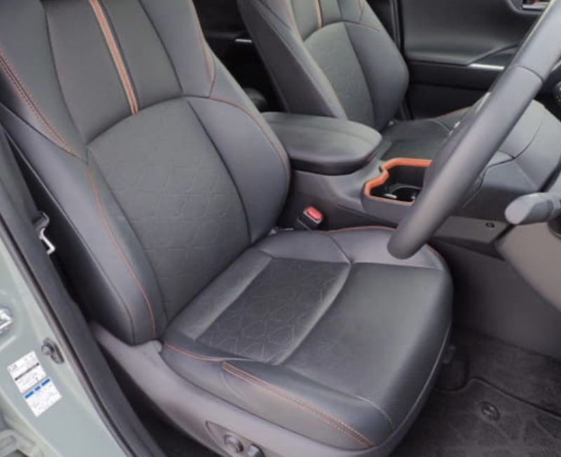 Toyota RAV4 Adventure  - photo 6