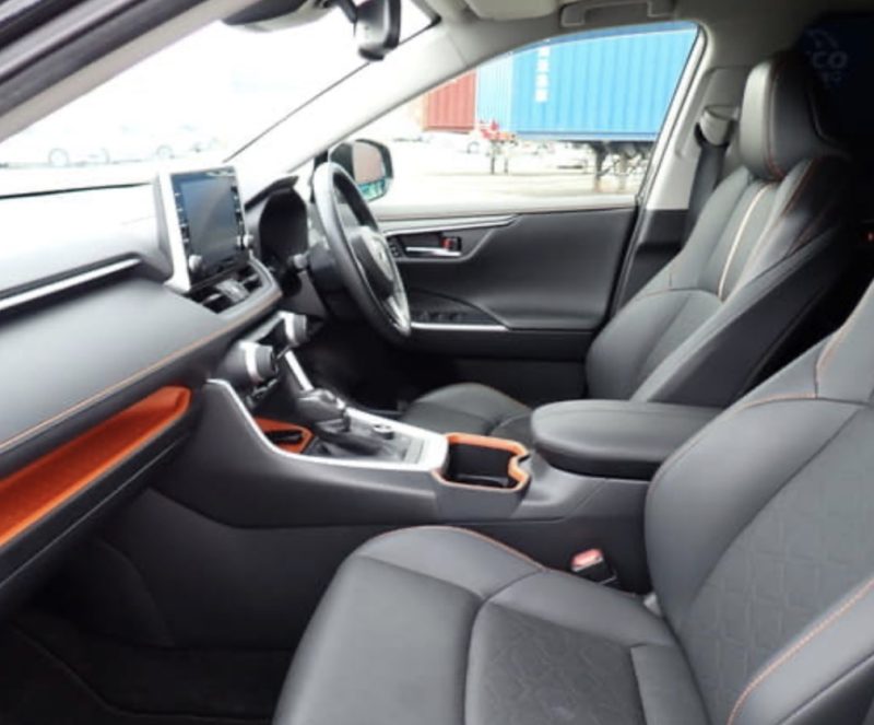 Toyota RAV4 Adventure  - photo 7