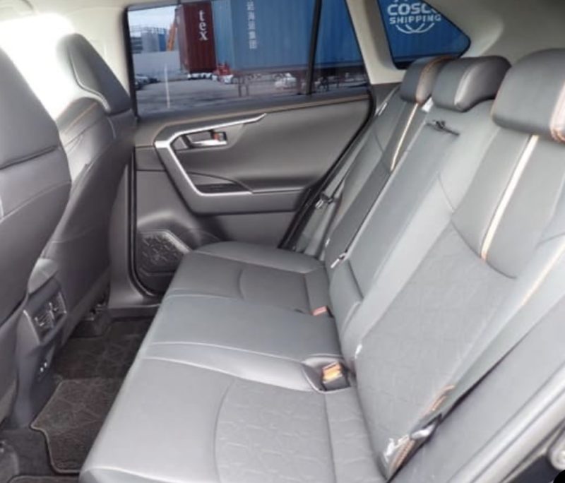 Toyota RAV4 Adventure  - photo 8