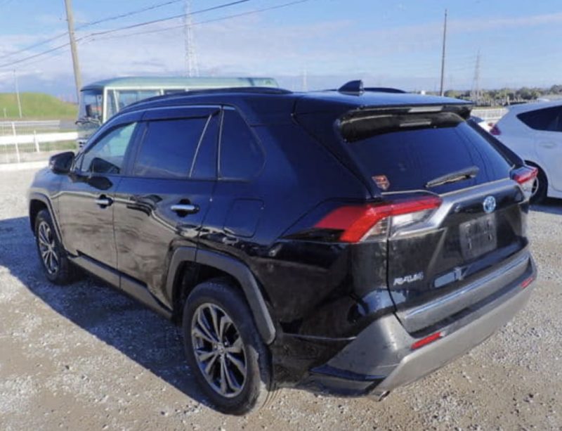 Toyota RAV4 - photo 2
