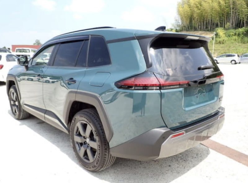 Toyota RAV4 Adventure  - photo 2