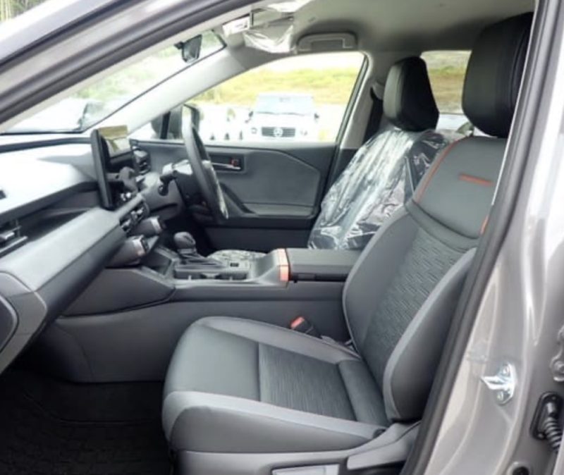 Toyota RAV4 - photo 7