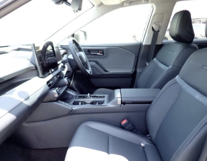 Toyota RAV4 - photo 7
