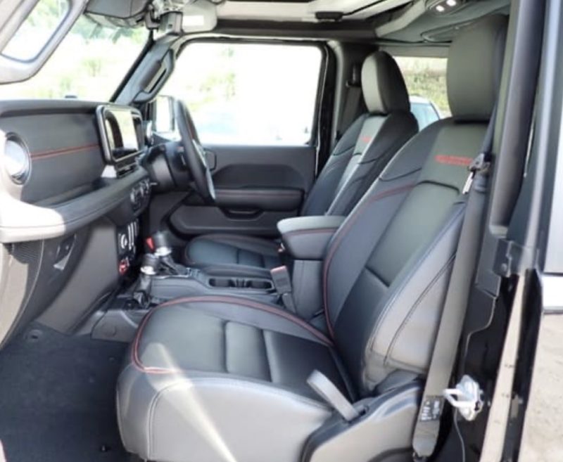 Jeep Wrangler Rubicon  - photo 6
