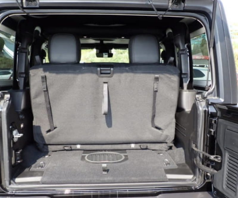 Jeep Wrangler Rubicon  - photo 9