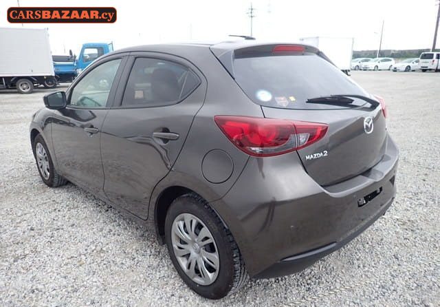Mazda 2 - photo 5
