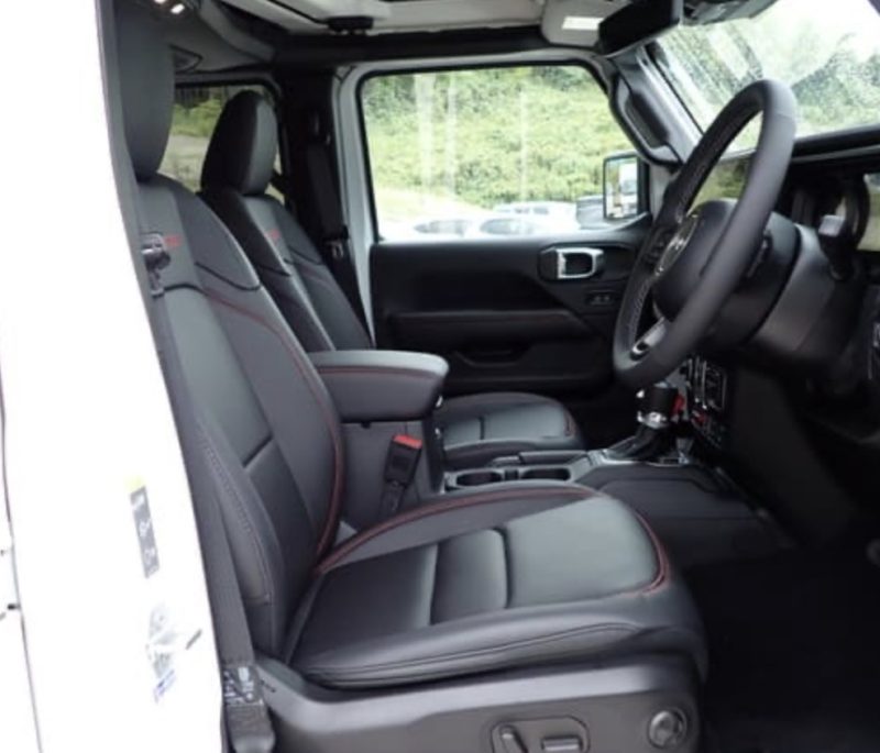 Jeep Wrangler Rubicon  - photo 5