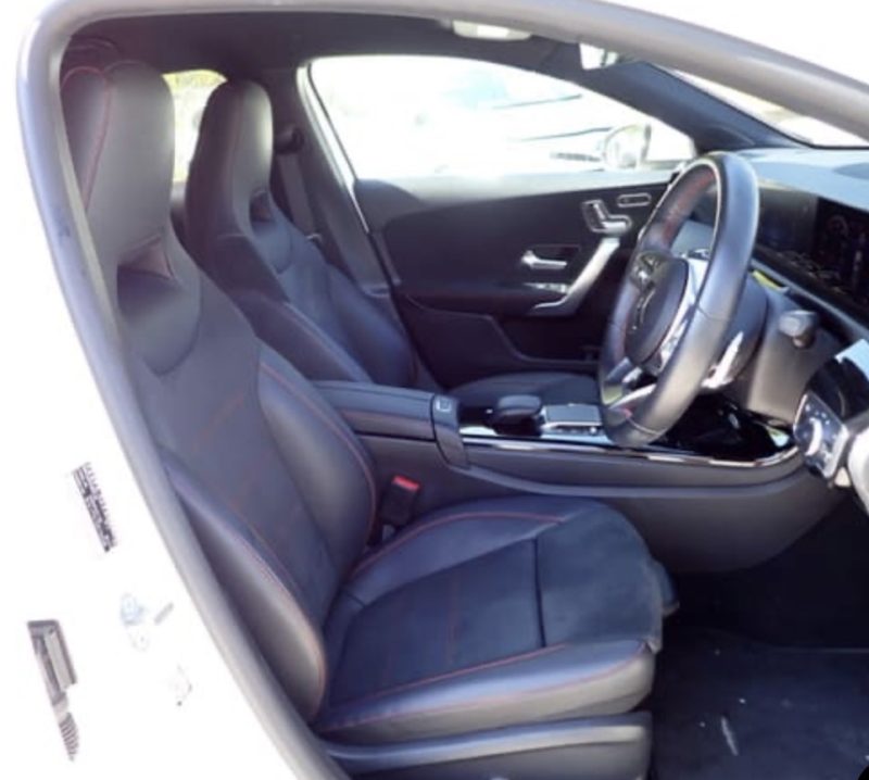 Mercedes-Benz A200d AMG Line - photo 5