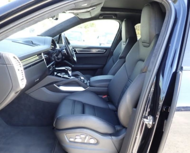 Porsche CAYENNE TURBO PLUGIN HYBRID - photo 6