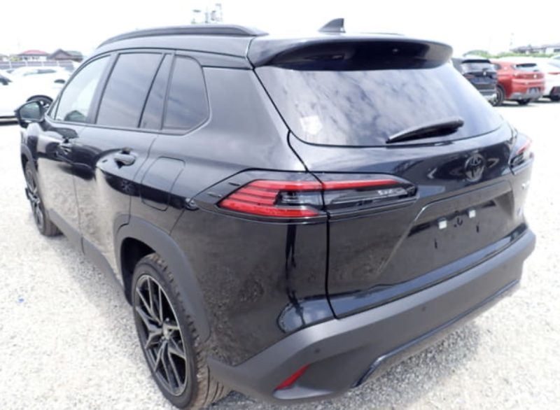 Toyota COROLLA CROSS GR SPORT - photo 2